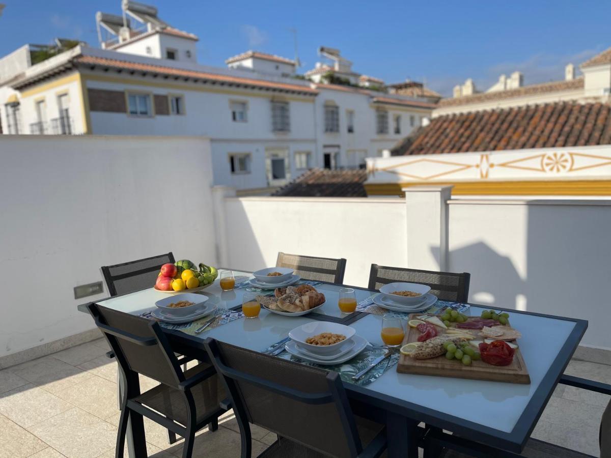 فيلا New Townhouse In The Heart Of Nerja With Jacuzzi المظهر الخارجي الصورة