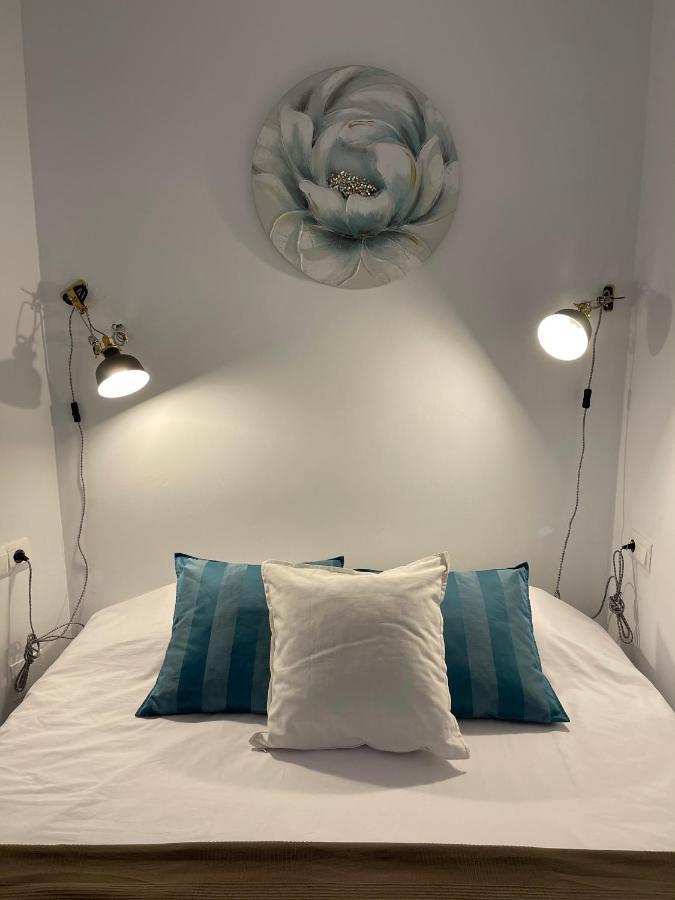 فيلا New Townhouse In The Heart Of Nerja With Jacuzzi المظهر الخارجي الصورة